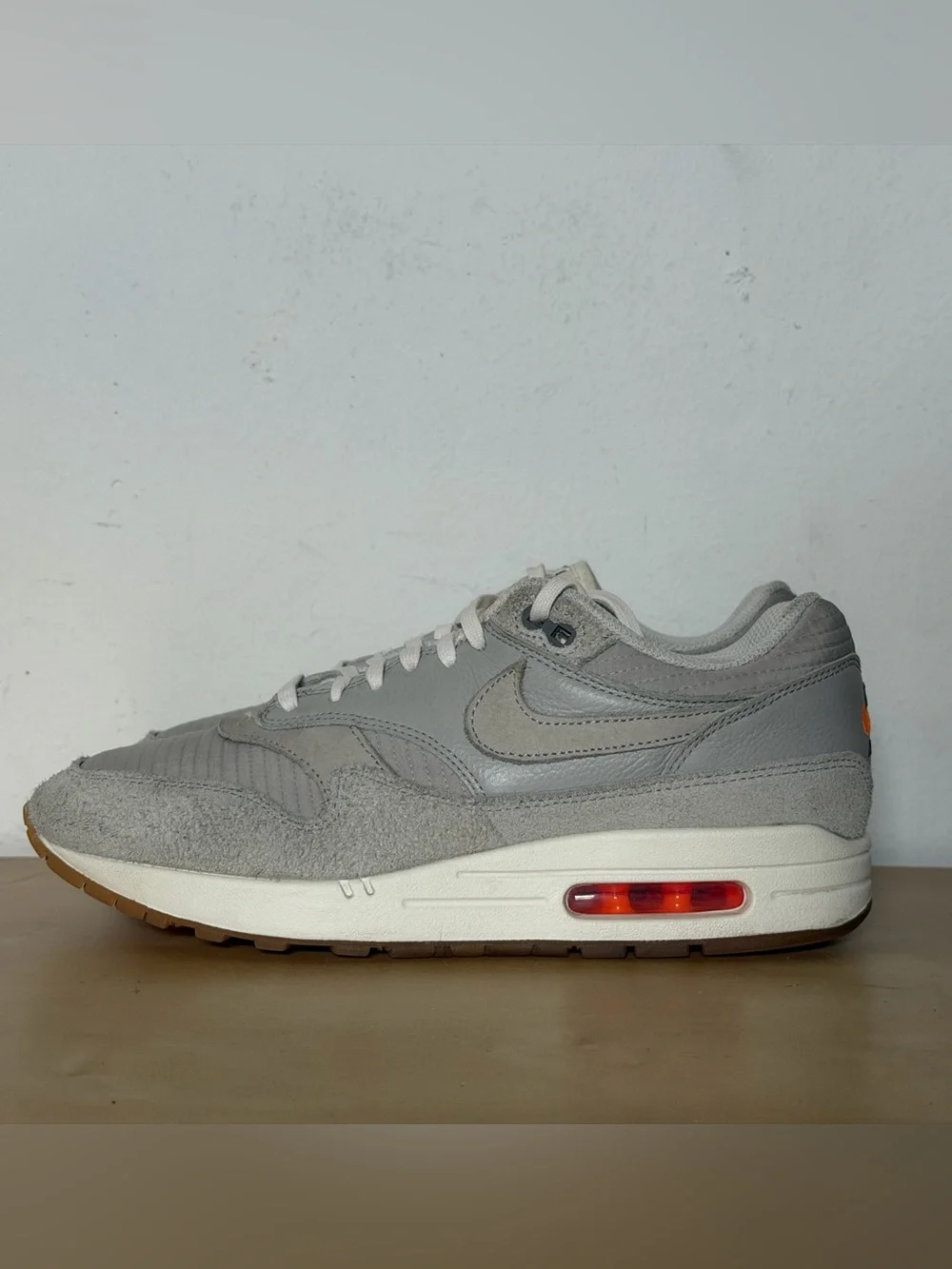 Nike Air Max 1 Light Iron Ore Total Orange Sneakers FQ8731-012 Men’s Size 9